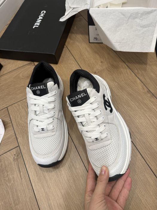 Кроссовки Шанель