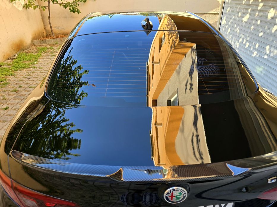 Полиране на автомобили