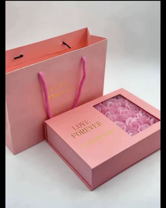 Бокс украшений на 8 марта