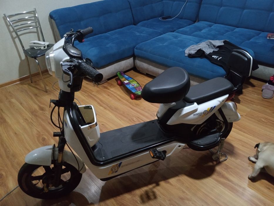 Э.Скутер, эилонг окинг , безота кманг просто так!