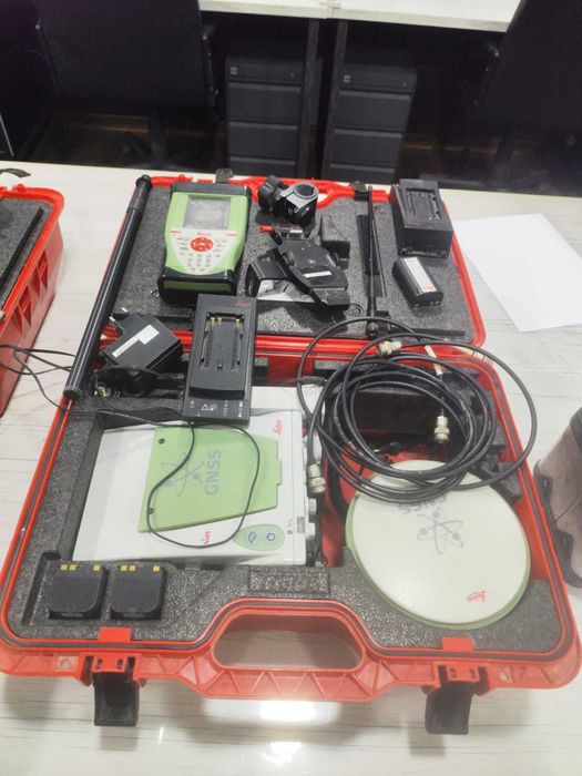 Продаётся GNSS-приёмник Leica GS10