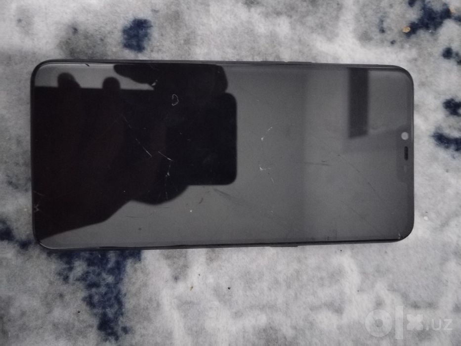 Oppo A3s sotiladi