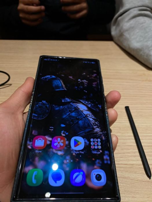 УSamsung s23 ultra 256 гб