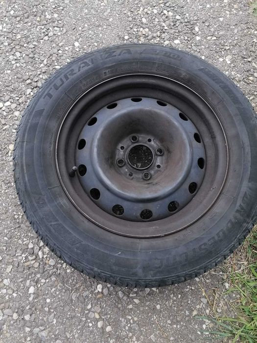 Vand 3 bucati janta tabla echipate cu anvelope de vara O BUCATA 120 LEI