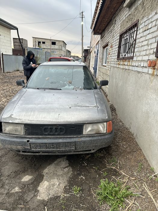 Продам или обменяю ауди 80 б3