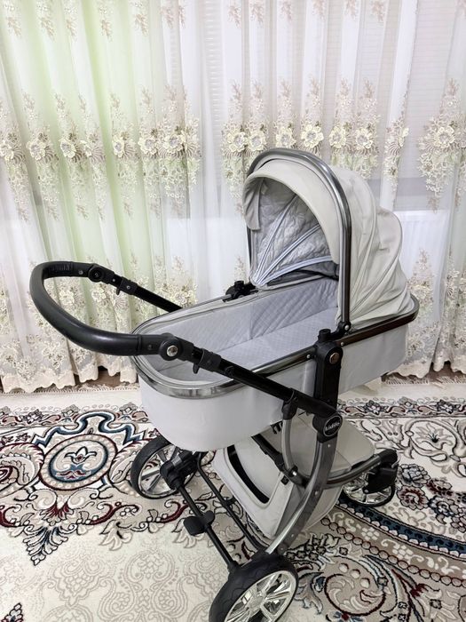 Детская коляска и авто кресло