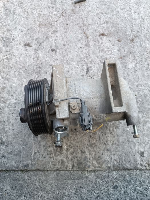 Compresor aer condiționat Nissan Navara PATHFINDER 2.5 D 92600 KH70A