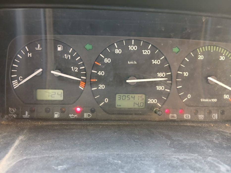 Volkswagen Transporter Caravelle