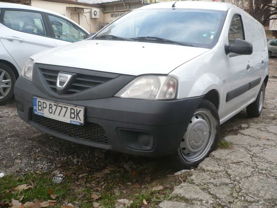Дачия Логан на части