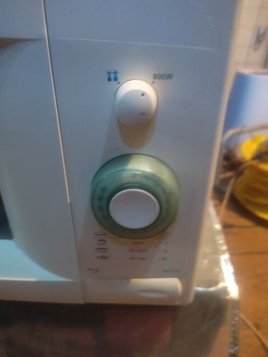 Продам микроволновку  самсунг