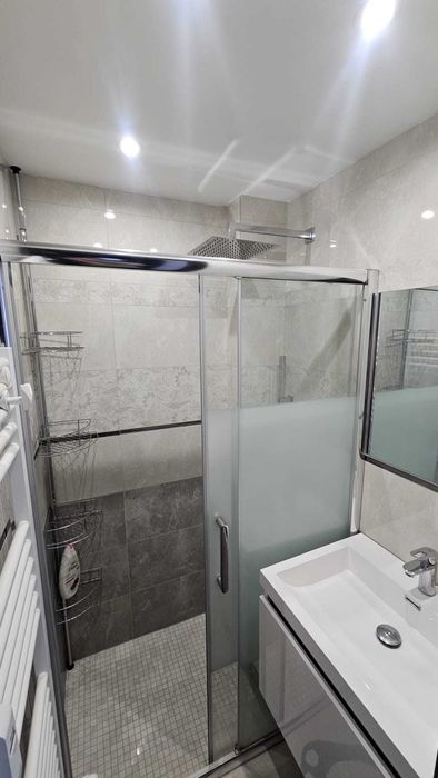 Apartament cu 2 camere de inchiriat