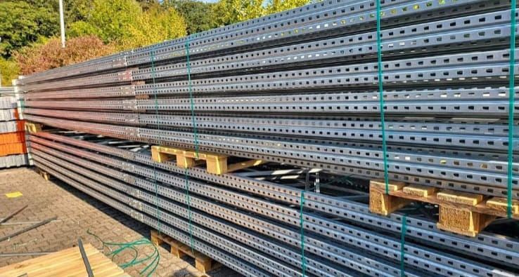 Rafturi metalice profesionale 00x67