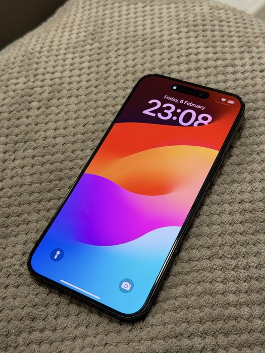 iPhone 15 Pro Max - 90% Battery Health