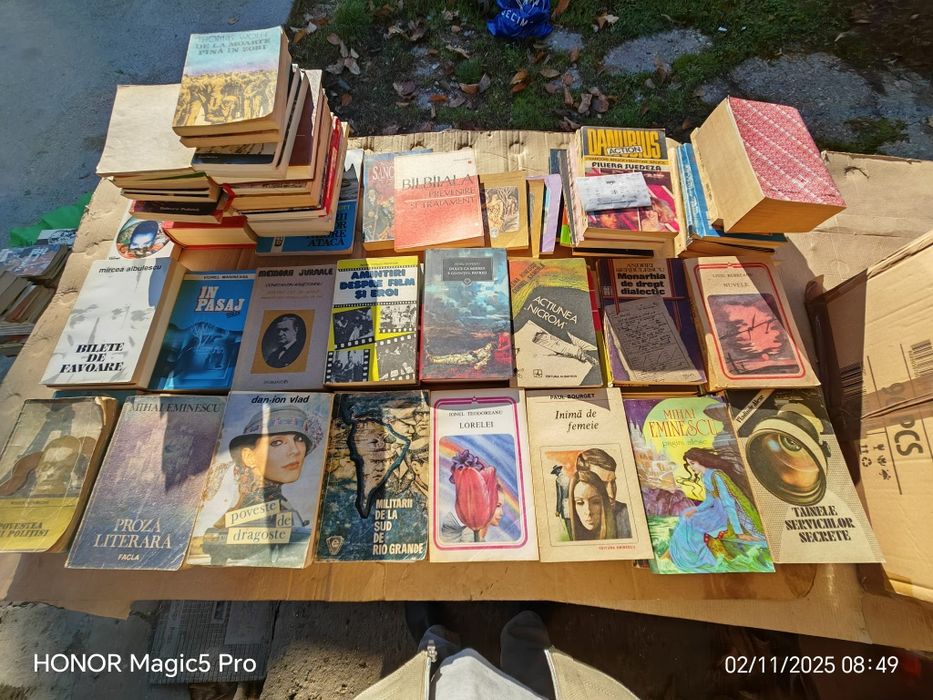 Cărți vechi anticariat