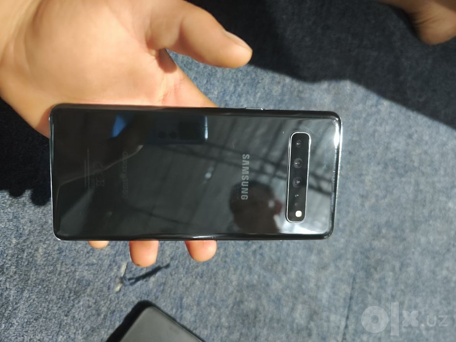 samsung s10+ 5G tiniq holatda holati 10 dan 10