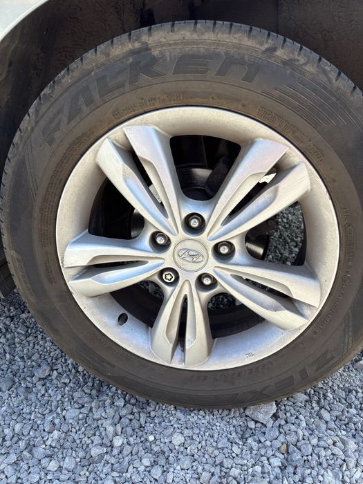 Джанти с гуми Hyundai IX35 17