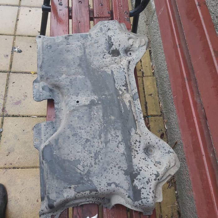 Кори за Мерцедес w212