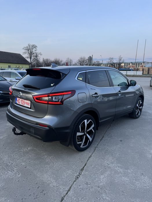 Nissan Qashqai 2019 Automat Benzina 141000km
