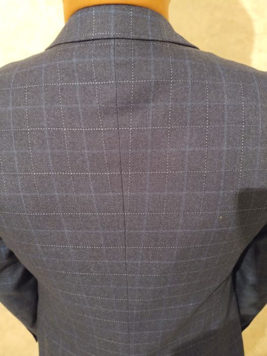 Продам мужской костюм