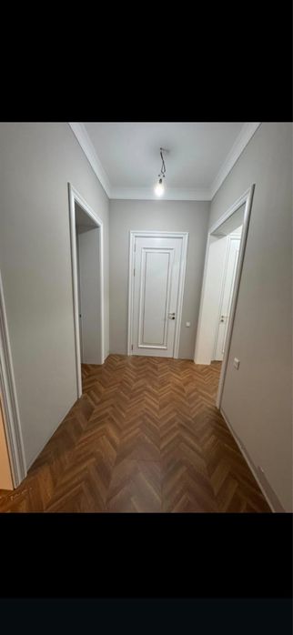 Установка межкомнатных дверей