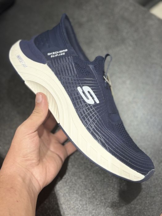 Skechers slip-ins