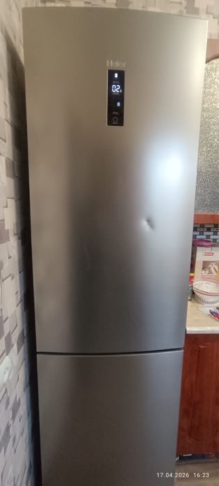 Продам холодильник