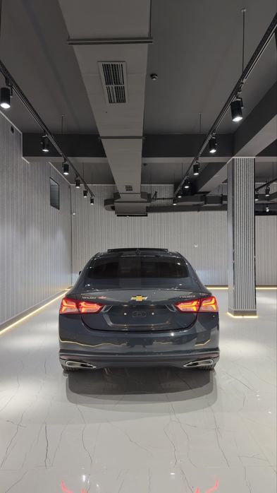 Malibu Premier rodnoy kraska ideal xolati