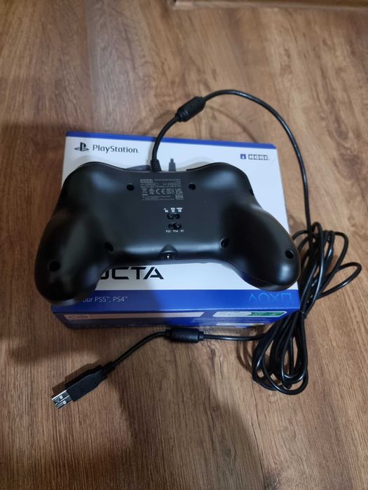 Controller HORI Fighting Commander Octa - PS5/PS4/PC