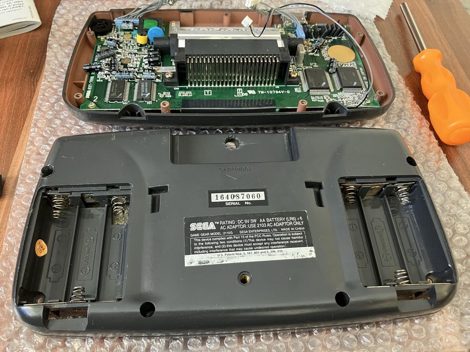 Sega Game Gear - handheld