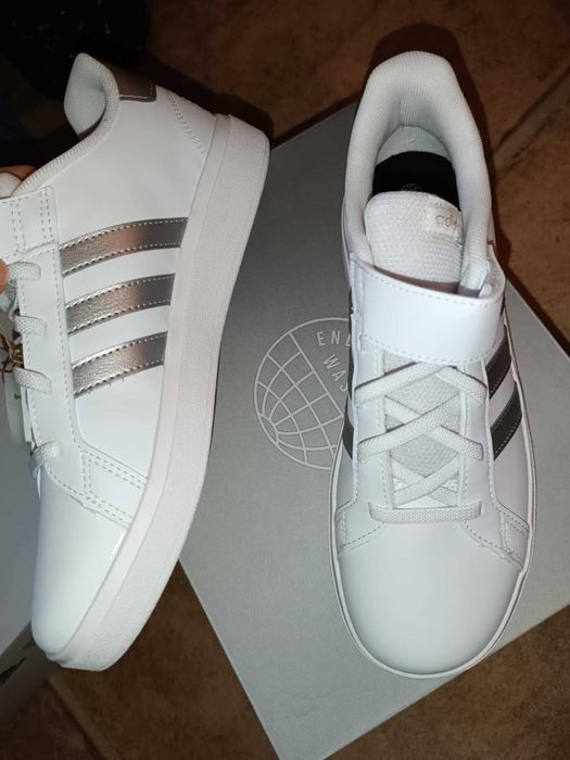 Адидас 38 номер, бели маратонки
