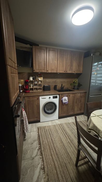 Продавам къща в Горно Церовене