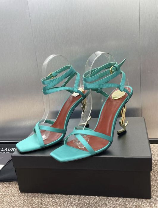 Yves Saint Laurent сандали на ток