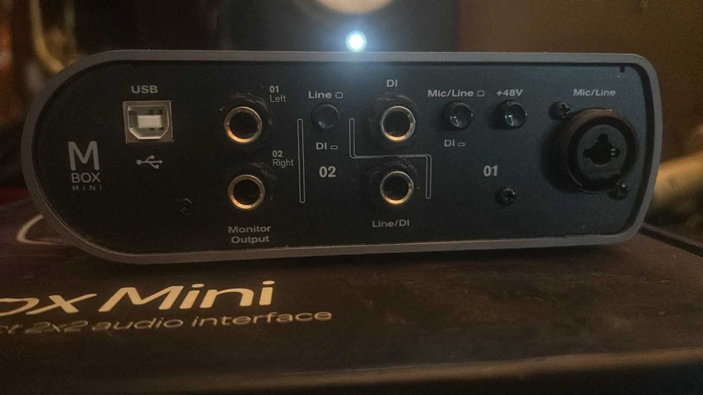 Аудио карта Avid Mbox 3 mini