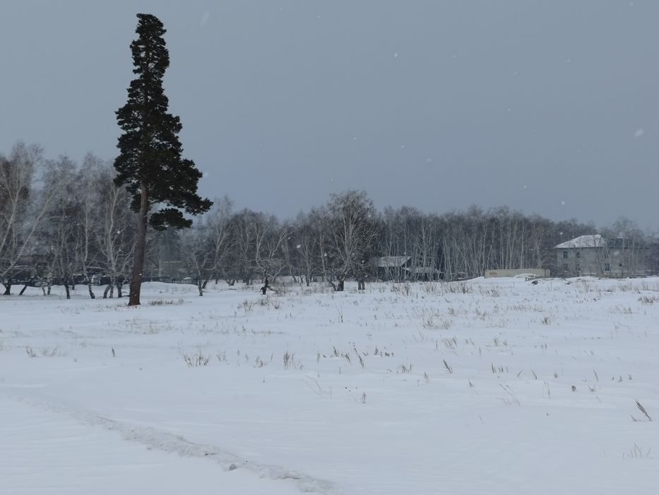 Продам участок в г.Макинск