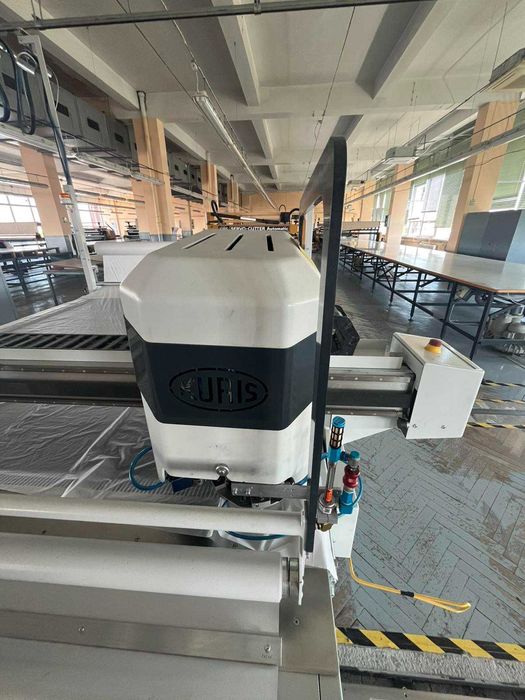 Робот за автоматично кроене Kuris C3030