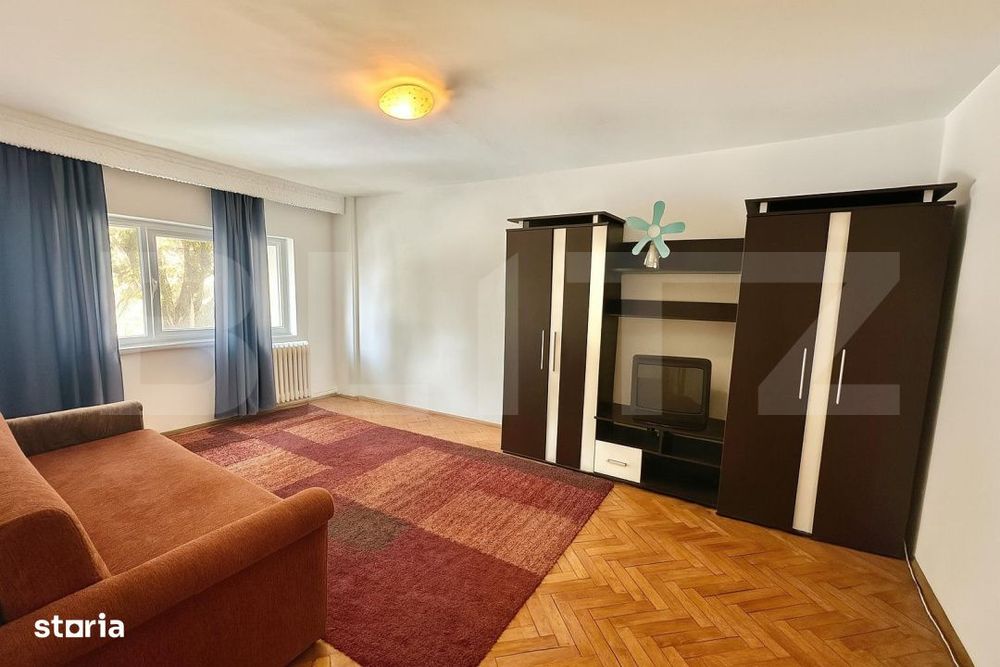 Apartament 3 camere de inchiriat,2 bai, etaj 1, zona Cetate