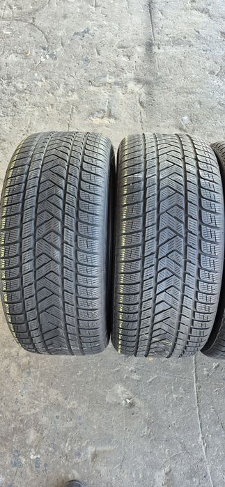 4 anvelope iarna Pirelli,fata 275/45/20,spate 305/40/20.Pret/bucata