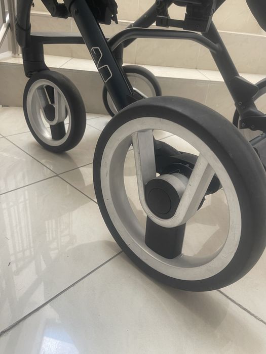 Детска количка Mutsy Evo зимен и летен кош и всичко необходимо