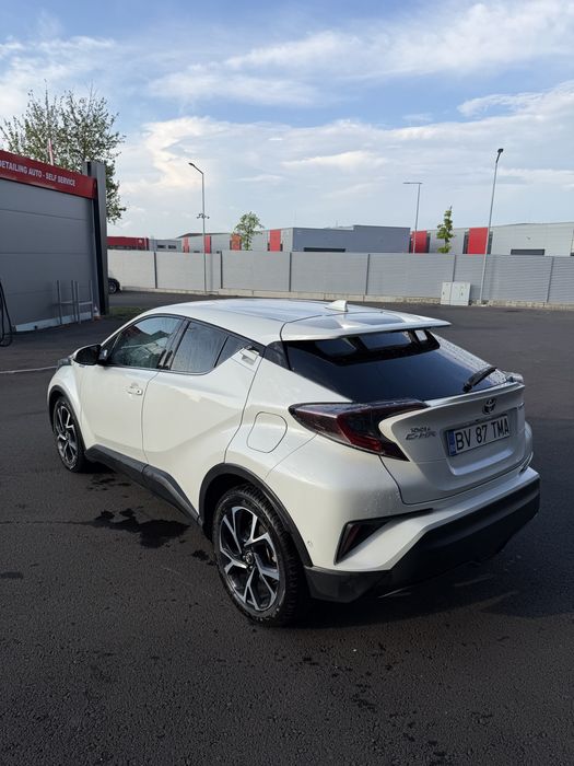 Vand Toyota C-HR 2019