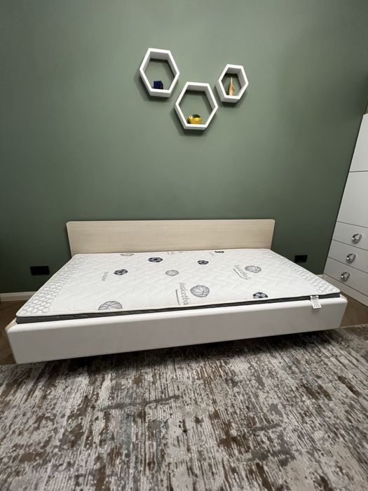 Кровать для ребенка/подростка