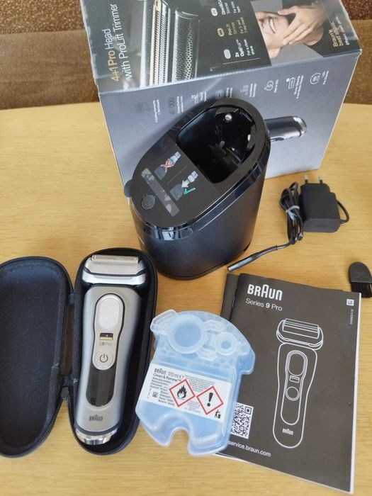 Самобръсначка Braun Series 9 Pro 9465cc Wet&Dry 9465cc  + подарък