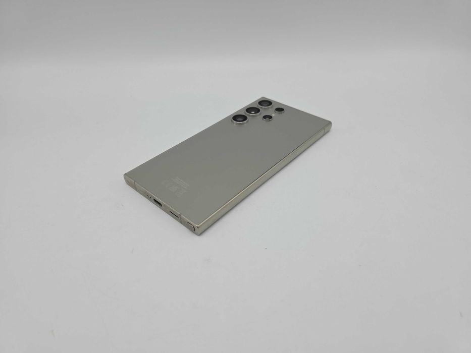 Samsung S24 Ultra Titanium Gray 256GB 12GB Ram DualSim Neverlocked Stare Buna