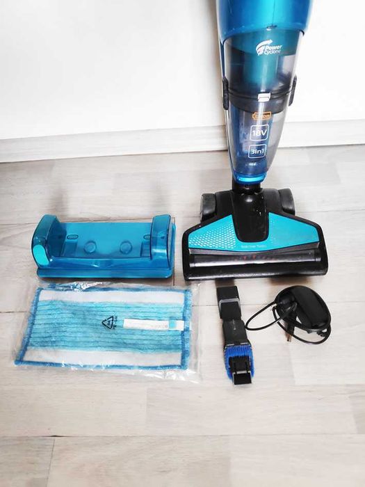 Вертикална прахосмукачка и моп PHILIPS PowerPro Aqua 3 in 1