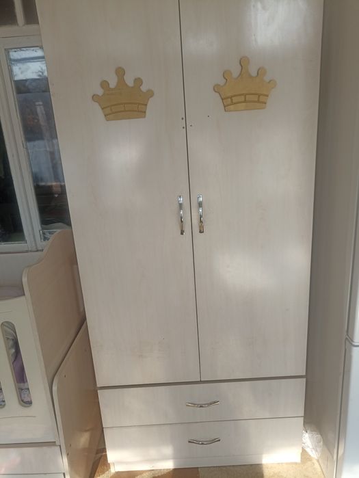 Detskiy shkaf va kravat bortiklari nabor