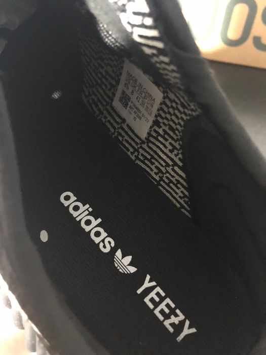 Yeezy 350 Oreo