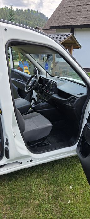 Fiat Doblo 82000 km, 2017, 4900 euro