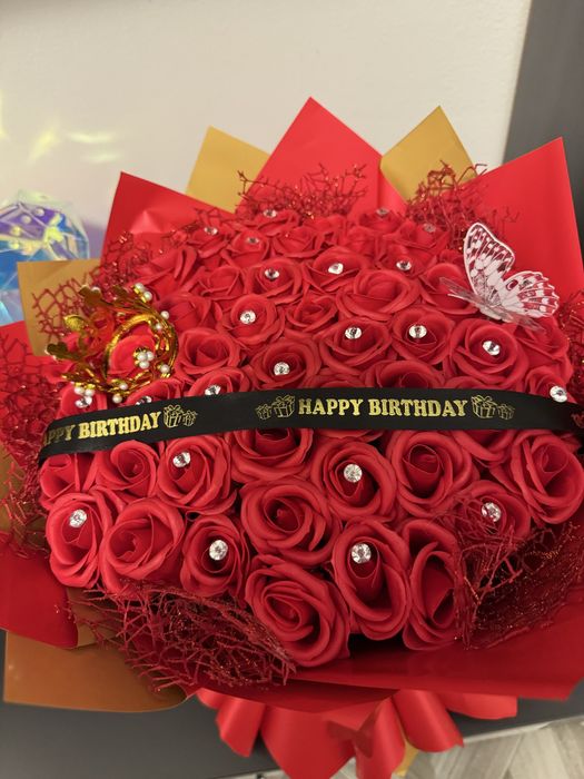 Buchete, din  trandafiri de sapun parfumati.