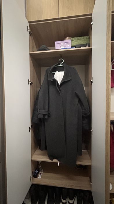 Срочно продам шкаф