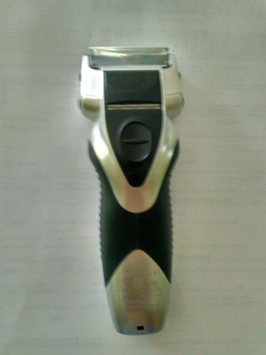 Продам новую электробритву Panasonic