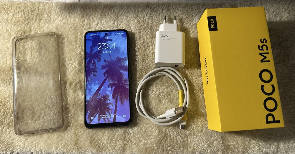 Продам телефон Poco